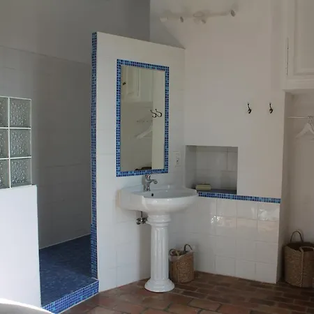 La Demeure Penzion Aubais