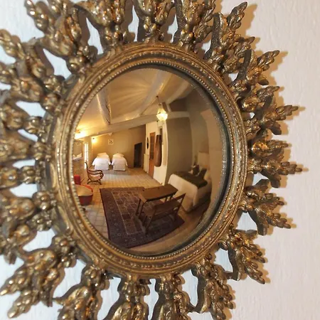 La Demeure Guest house