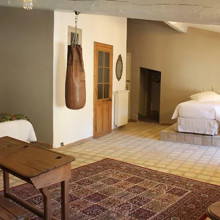 Guest house La Demeure 2*